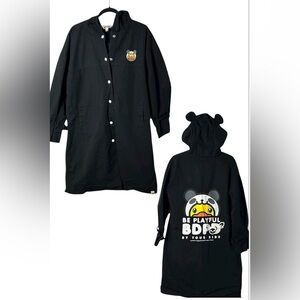 B.Ducks be playful teen,black trench coat,snap,ear hood,PTP 22”,duck graphic